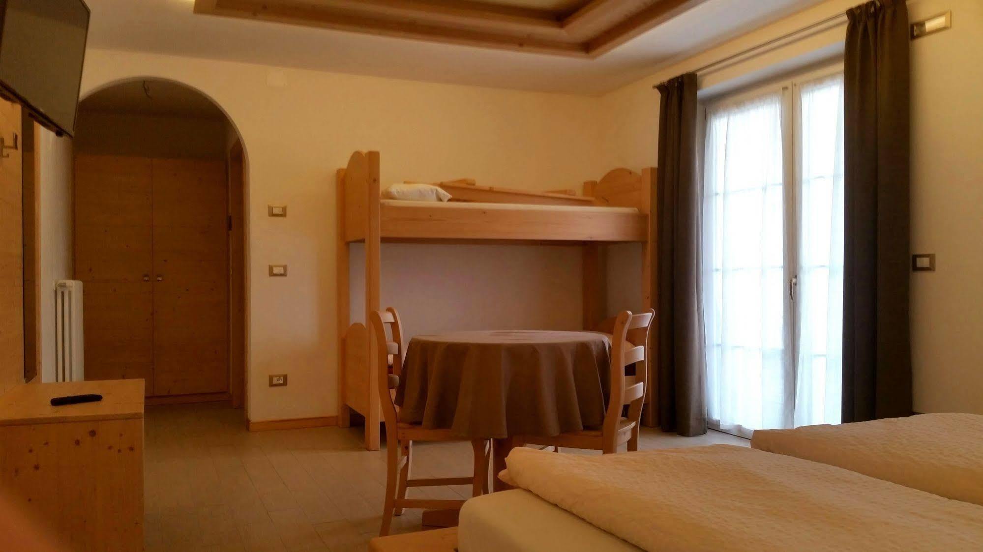 Agritur Casamela Bauernhof Thayl