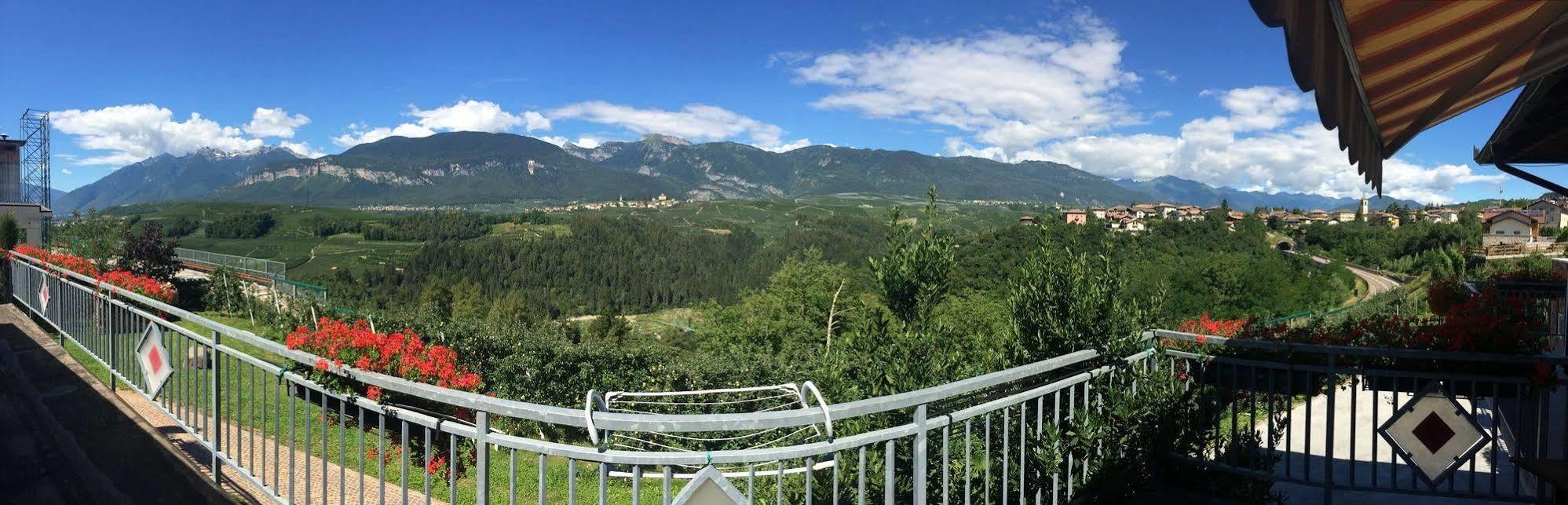 Agritur Casamela Bauernhof Thayl